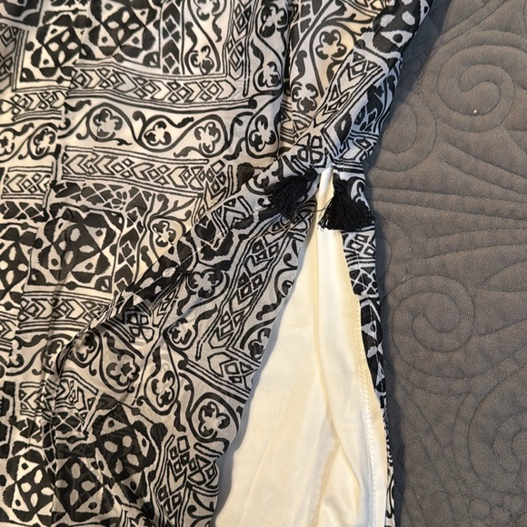 J M COLLECTION Dress. Size Small - Picture 8 of 13